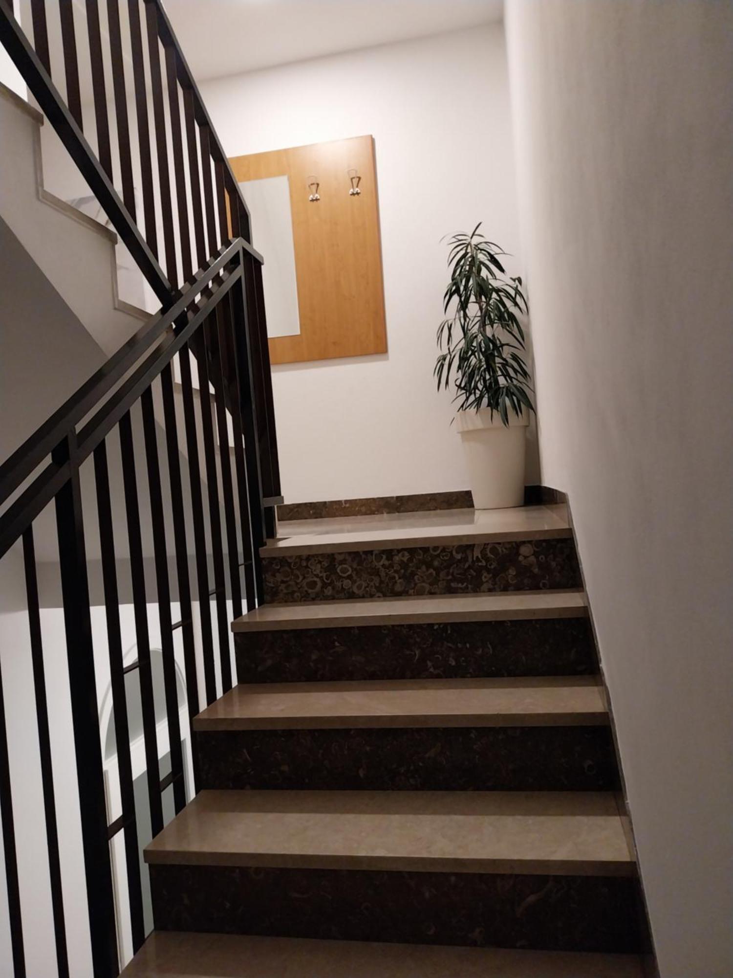 Apartments Rose Loboja Макарска Екстериор снимка