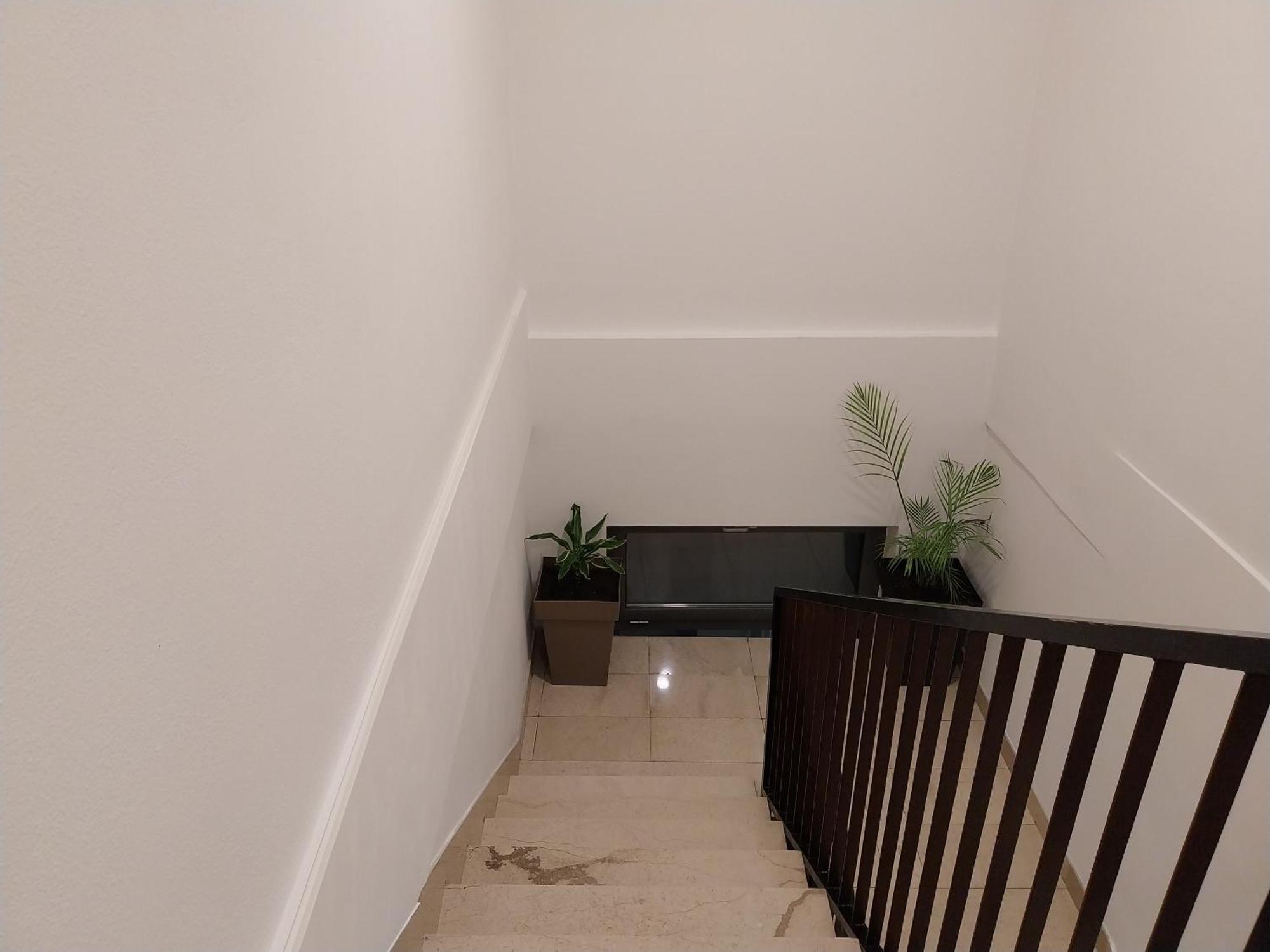 Apartments Rose Loboja Макарска Екстериор снимка